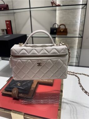 CHANEL Cream Quilted Vanity Bag with Chain Strap